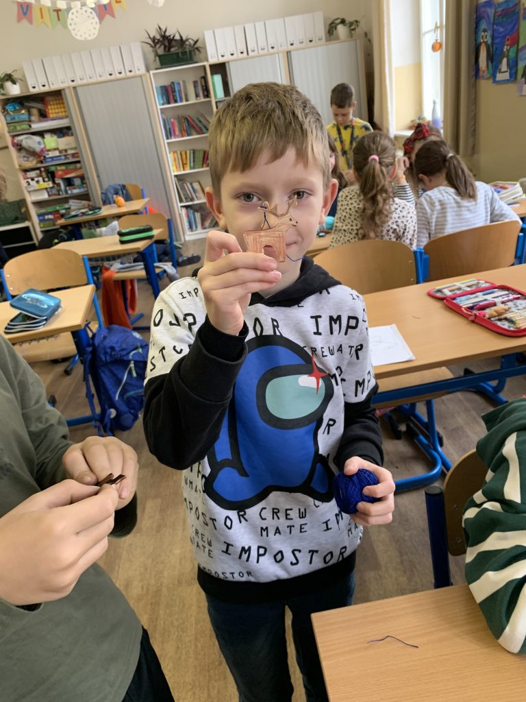 Zdobenie drevených ozdôb