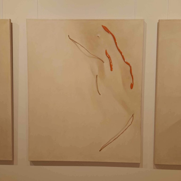 Medzi kameňom a sochou