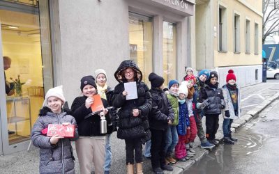 Medzi kameňom a sochou