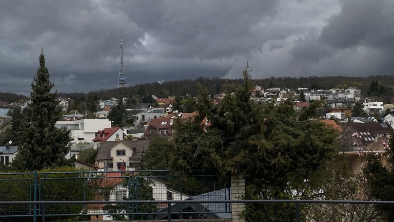 S turistickým krúžkom zo Záhorskej Bystrice na Kolibu – Slovenský hydrometeorologický ústav