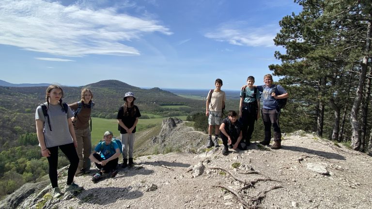 S turistickým krúžkom Plaveckým krasom 2