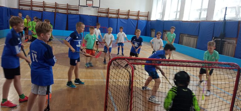 2. miesto mladších žiakov  – Staromestská liga vo florbale