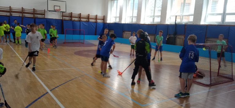 2. miesto mladších žiakov  – Staromestská liga vo florbale