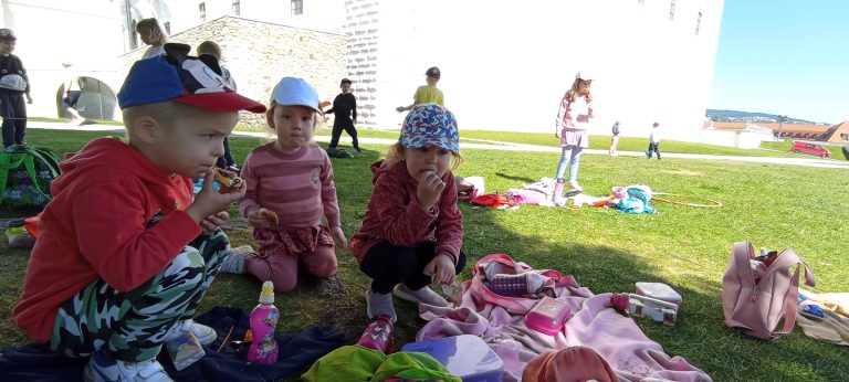Piknik škôlkarov na Bratislavskom hrade