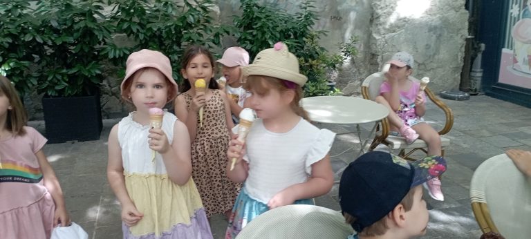 Škôlkari na zmrzline