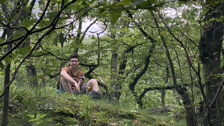 S turistickým krúžkom zo Svätého Jura do Rače. Za vinohradníckymi výhľadmi.