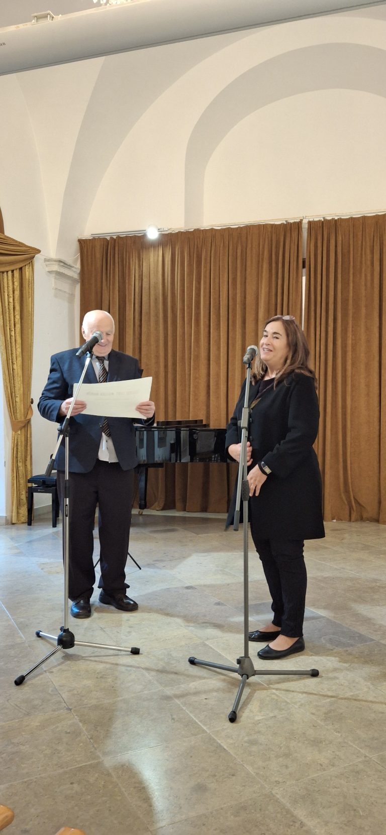 Vyhodnotenie literárnej súťaže Hodžov novinový článok