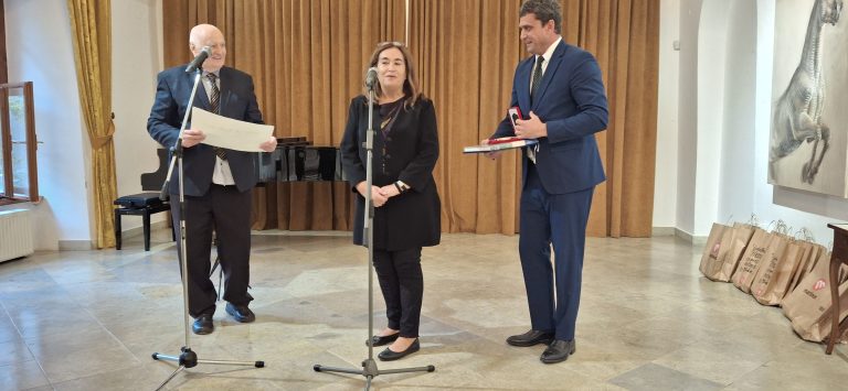 Vyhodnotenie literárnej súťaže Hodžov novinový článok