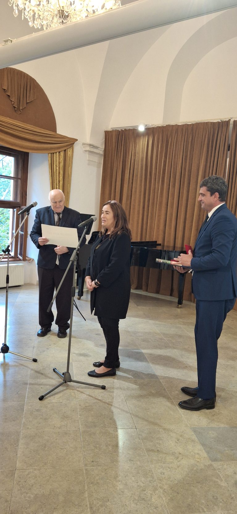 Vyhodnotenie literárnej súťaže Hodžov novinový článok