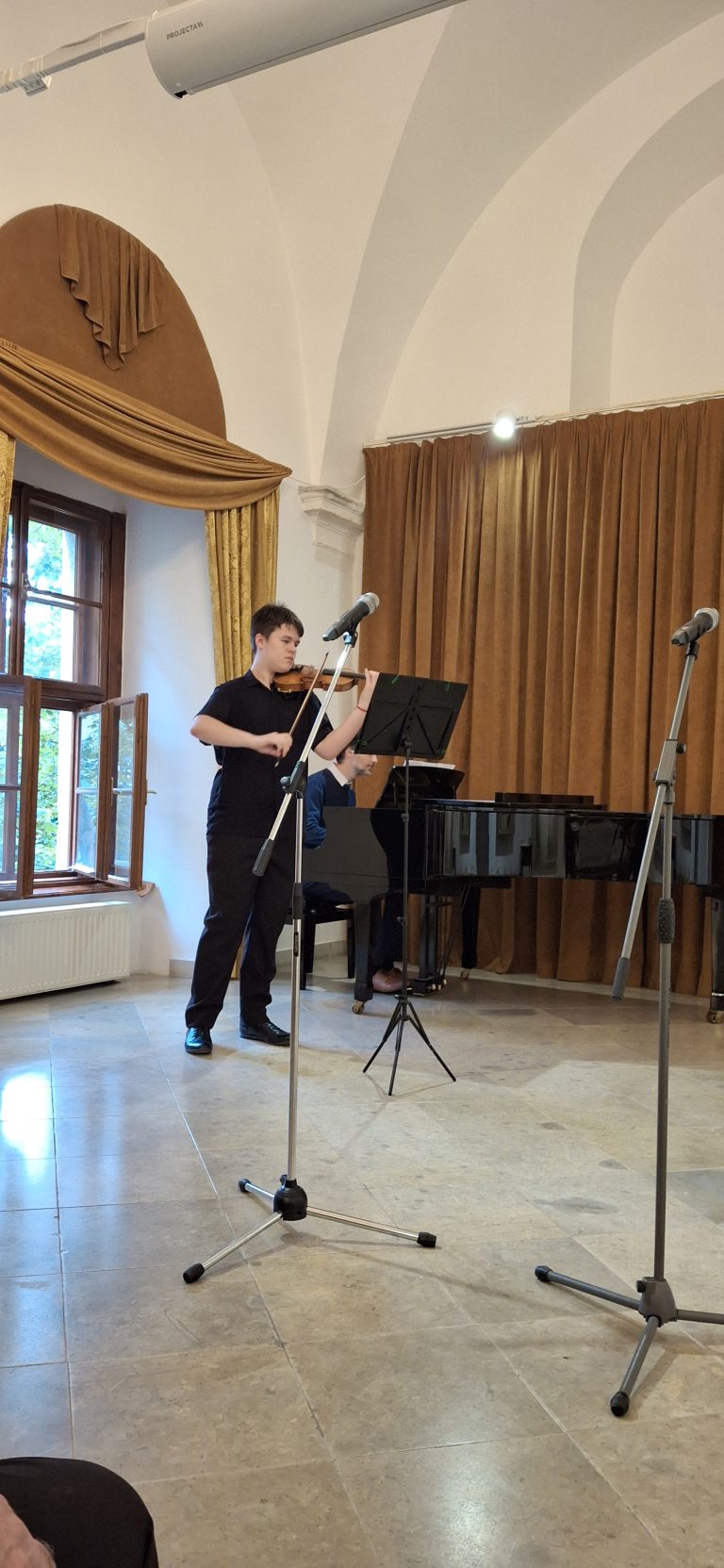 Vyhodnotenie literárnej súťaže Hodžov novinový článok