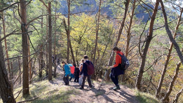 S turistickým krúžkom na hrad Strečno