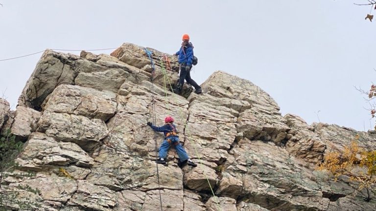 S turistickým krúžkom na zlaňovanie k Trom jazdcom