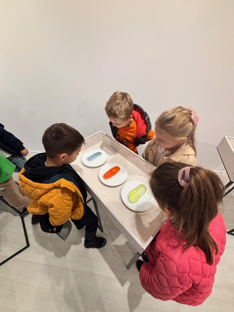 Autorské šperky v galérii Čin Čin