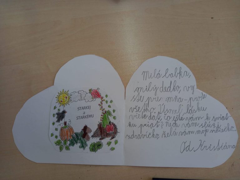 Októbrové priania pre starých rodičov