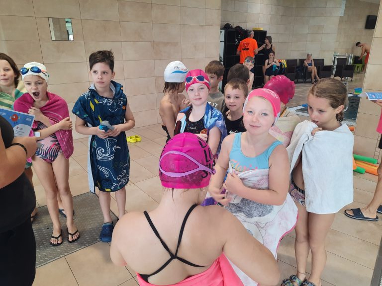 Bezplatný plavecký kurz 2. a 4. ročník