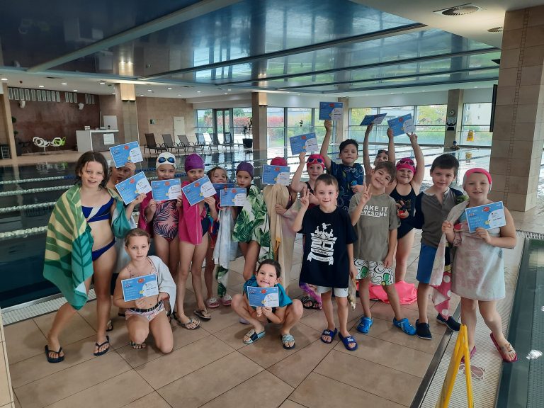 Bezplatný plavecký kurz 2. a 4. ročník