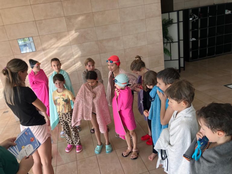 Plavecký výcvik prvákov a tretiakov