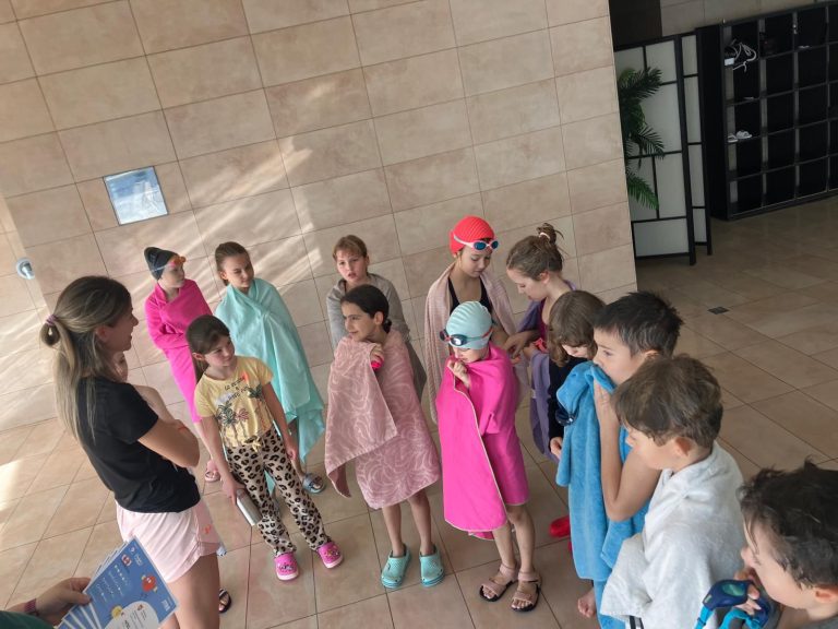 Plavecký výcvik prvákov a tretiakov