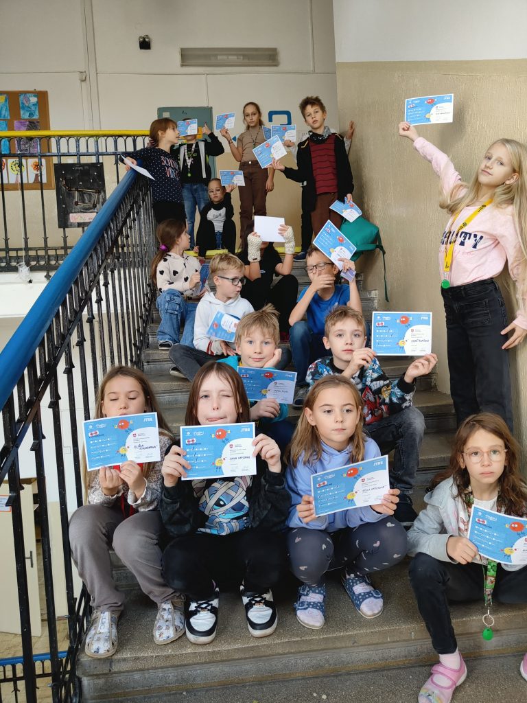 Plavecký výcvik prvákov a tretiakov