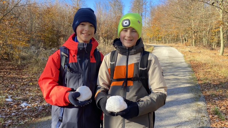 S turistickým krúžkom z Rače na hrad Pajštún