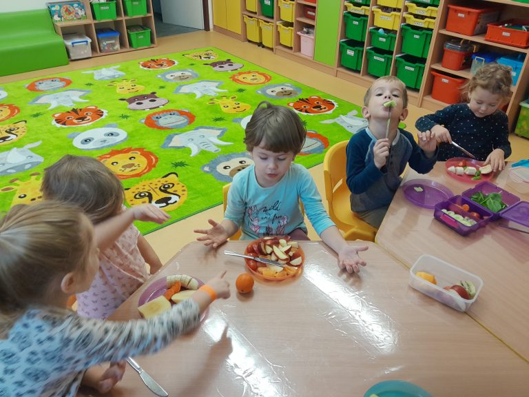 Škôlkari si pripravili zdravé tanieriky