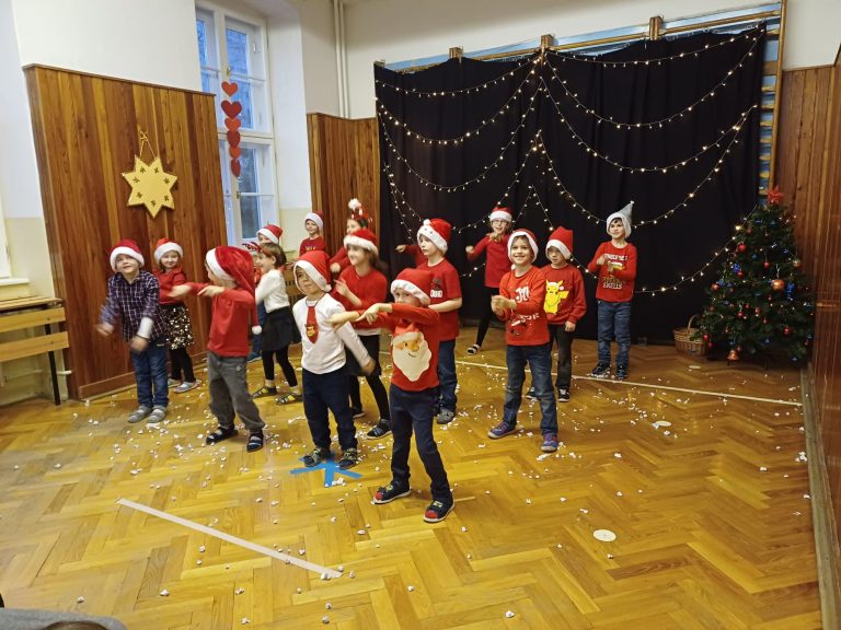 Vianočné besiedky na prvom stupni