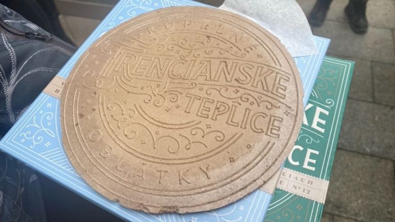 S turistickým krúžkom z Trenčianskych Teplíc do Trenčianskej Teplej