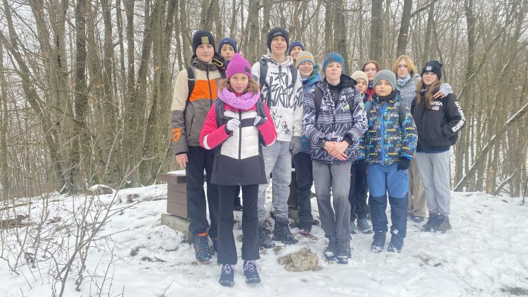 S turistickým krúžkom z Trenčianskych Teplíc do Trenčianskej Teplej