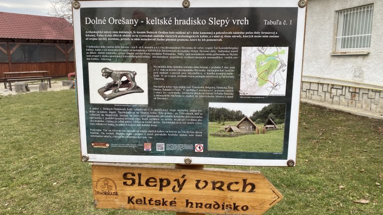 S turistickým krúžkom z Horných do Dolných Orešian. Po stopách najstaršieho keltského hradiska na Slovensku