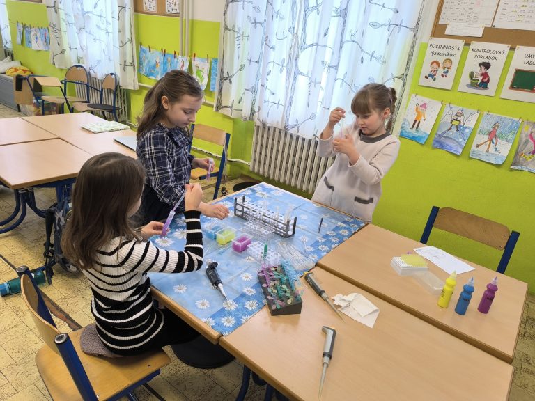 Vedecké dielničky v 2.A