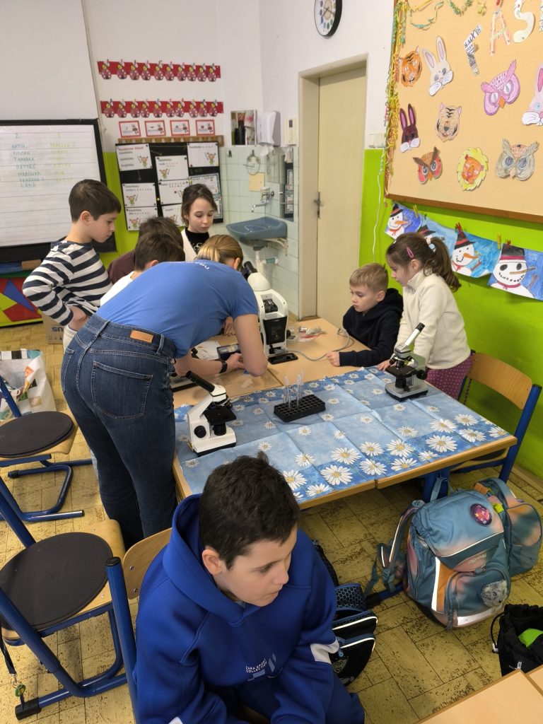 Vedecké dielničky v 2.A