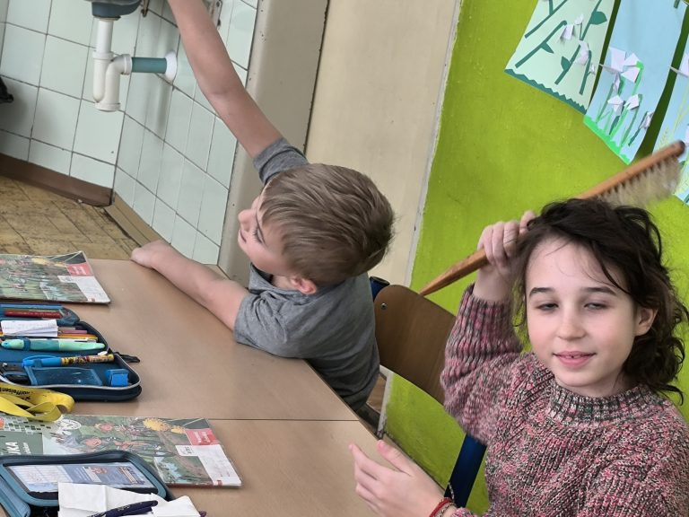 Beseda so včelárom v 2.A