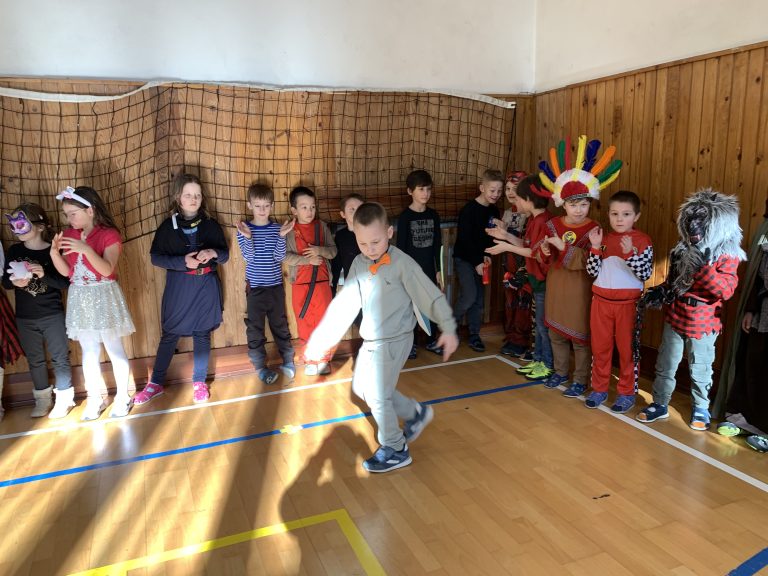 Karneval prvákov a druhákov