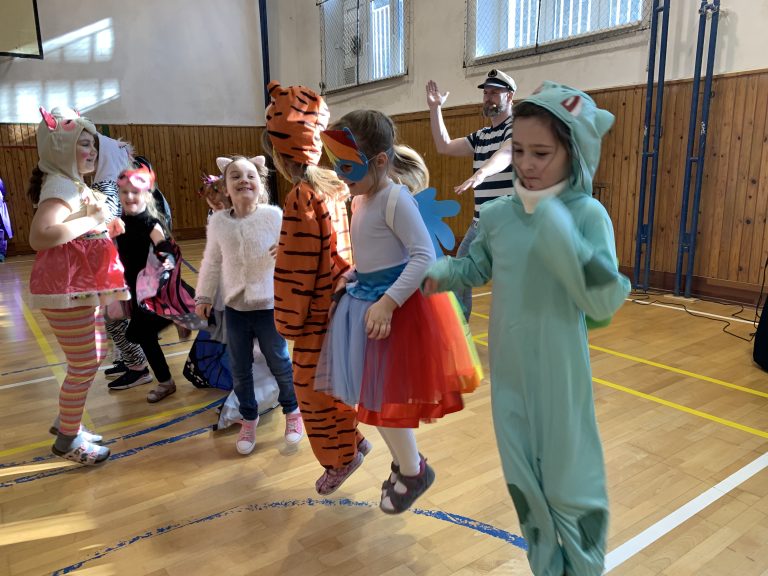 Karneval prvákov a druhákov