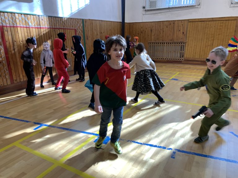 Karneval prvákov a druhákov