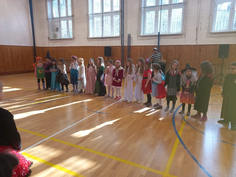 Karneval prvákov a druhákov