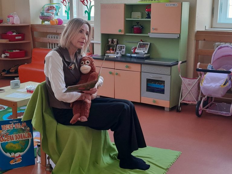 Školkari na stretnutí s pani spisovateľkou