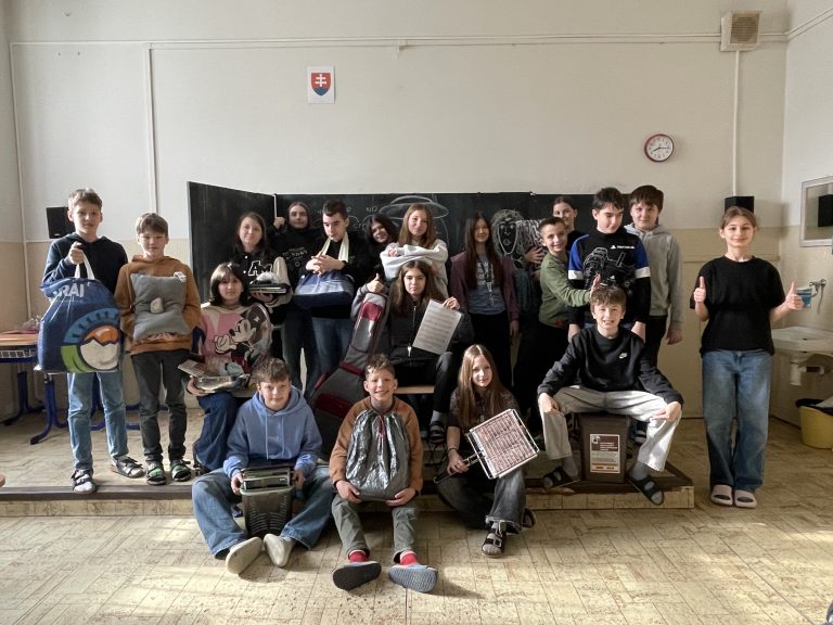 Deň bez školskej tašky