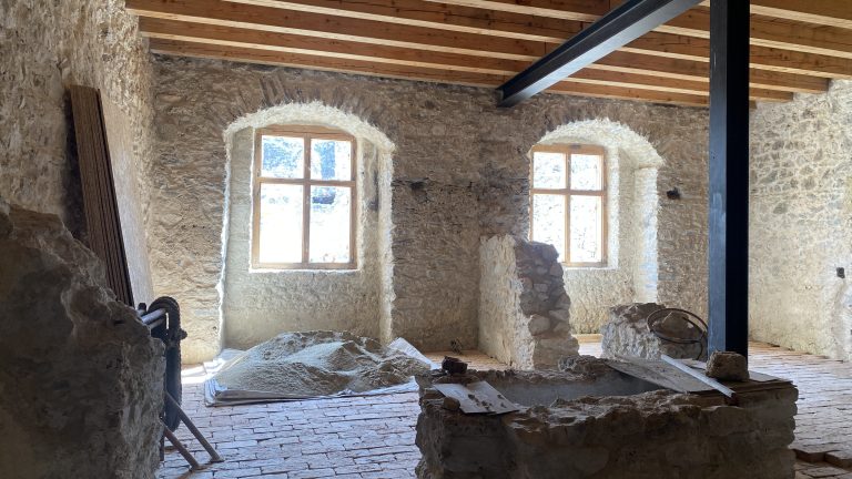 S turistickým krúžkom na hrad Tematín
