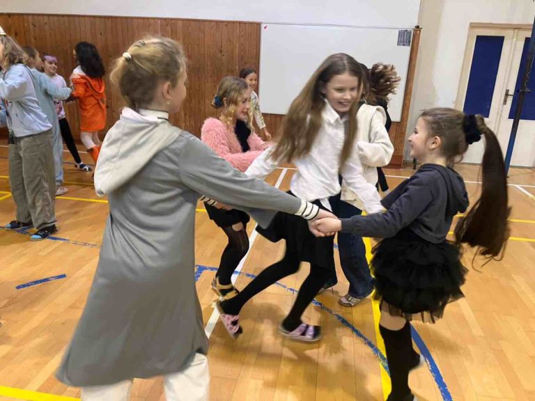 Karneval tretiakov a štvrtákov