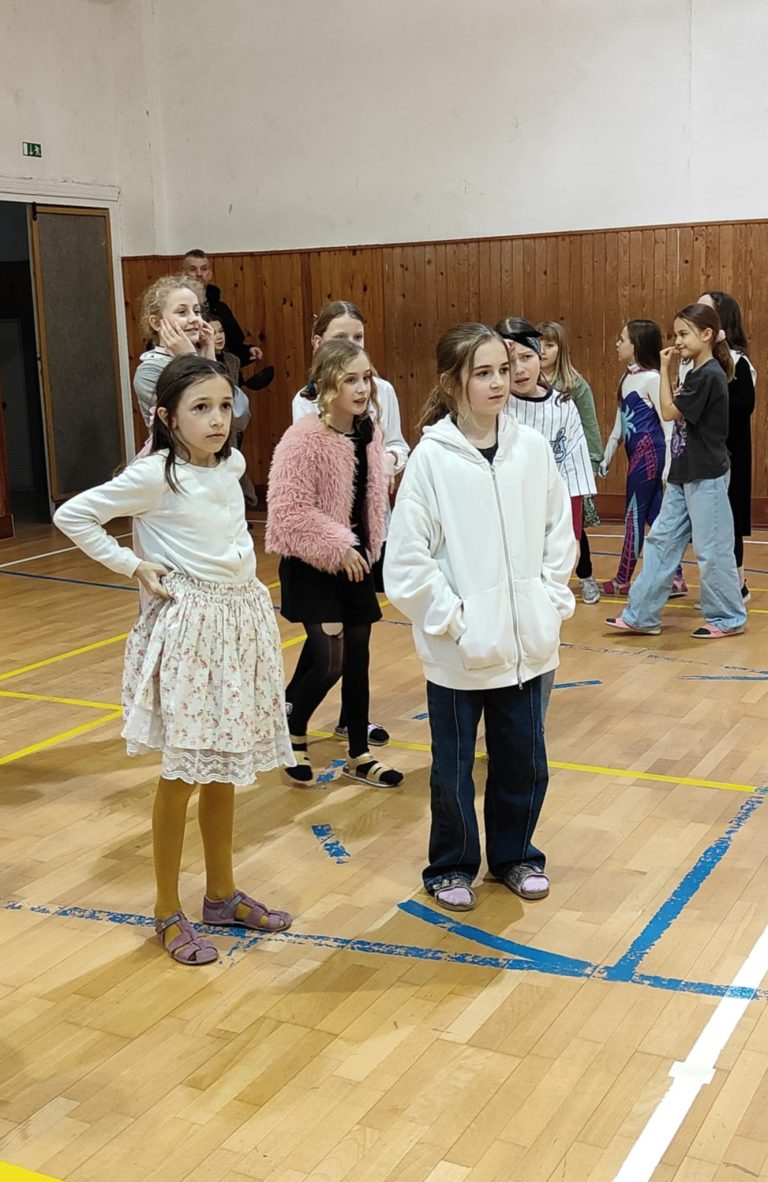 Karneval tretiakov a štvrtákov