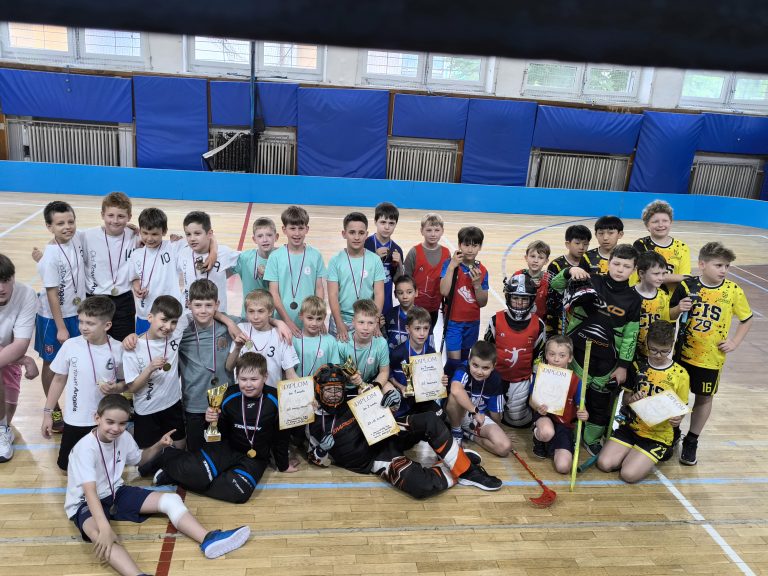 Staromestská liga vo florbale – 2. miesto mladších žiakov