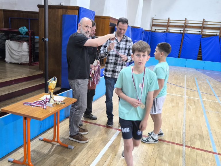 Staromestská liga vo florbale – 2. miesto mladších žiakov