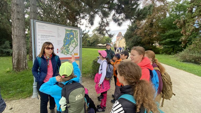 S turistickým krúžkom do Lednice na Morave