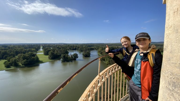 S turistickým krúžkom do Lednice na Morave