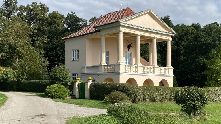 S turistickým krúžkom do Lednice na Morave