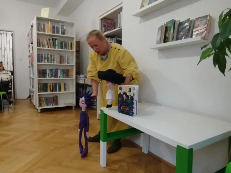 Divadelné bábkové predstavenie v Staromestskej knižnici