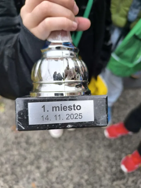 VEĽKÝ ŠPORTOVÝ ÚSPECH NAŠICH TRETIAKOV