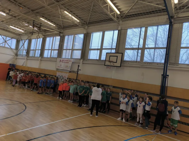 VEĽKÝ ŠPORTOVÝ ÚSPECH NAŠICH TRETIAKOV