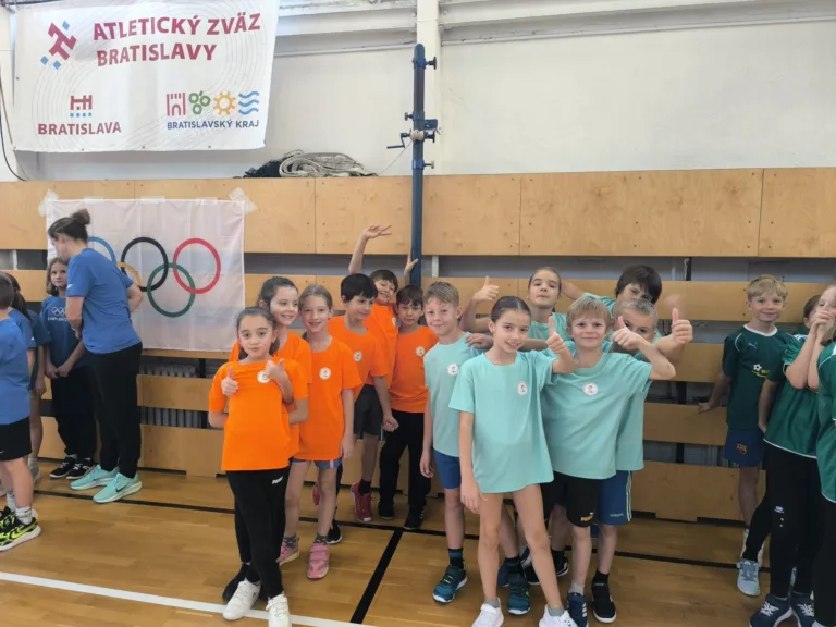 VEĽKÝ ŠPORTOVÝ ÚSPECH NAŠICH TRETIAKOV